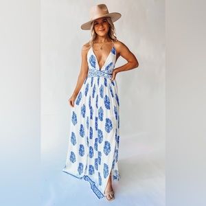 Meet Me in Greece Maxi